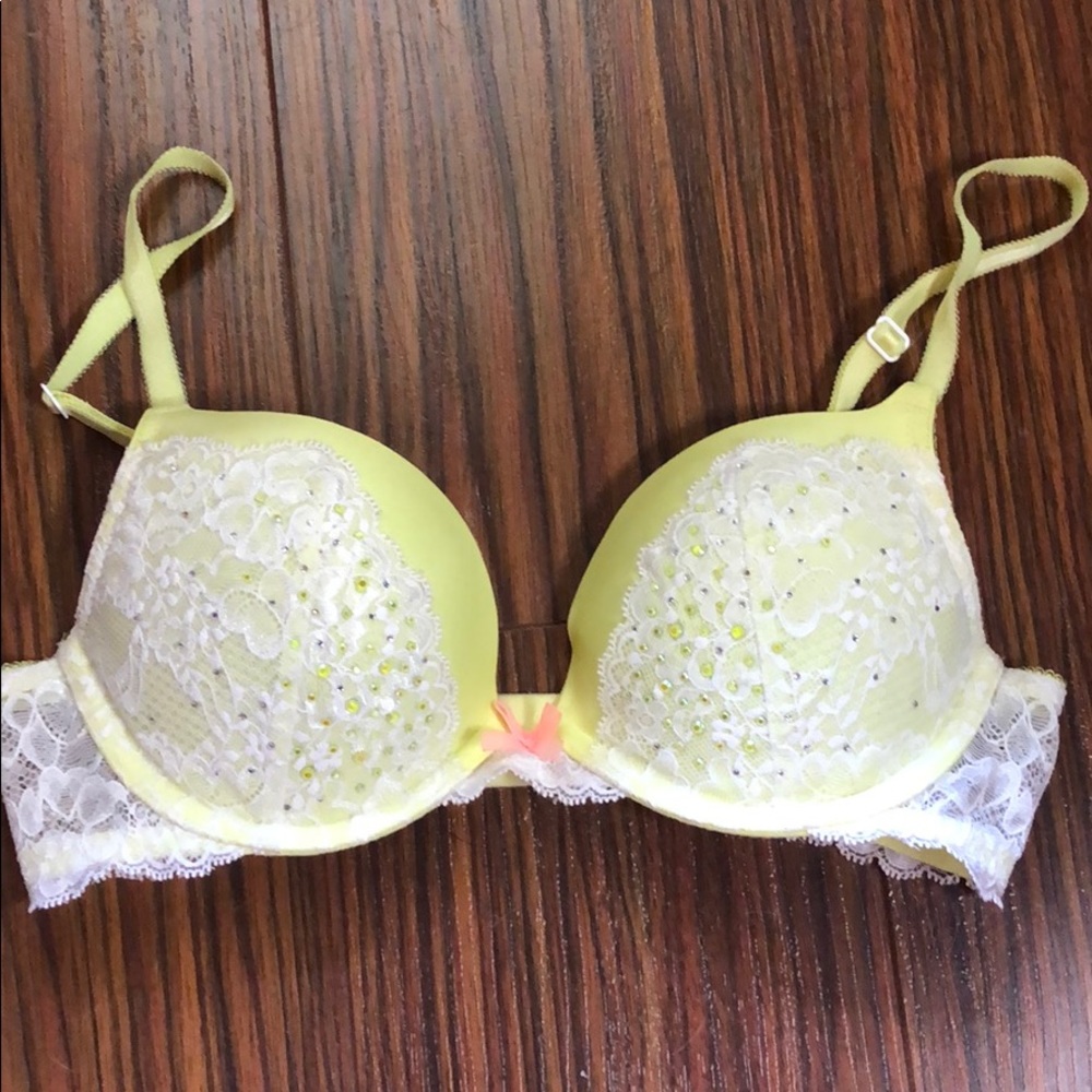 Victoria’s Secret Dream Angels Push Up Bra